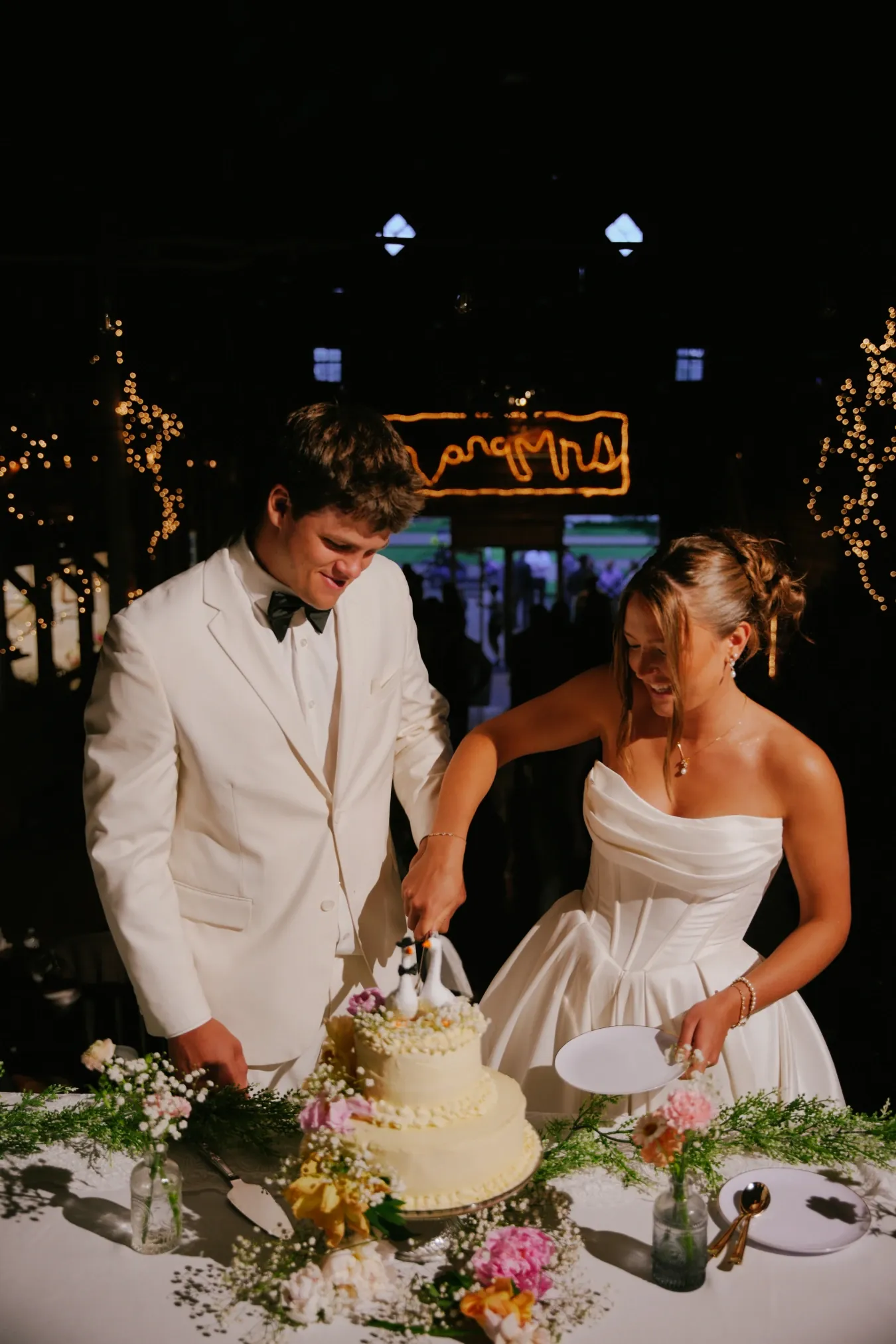 Amy & Teddy wedding at Family farm