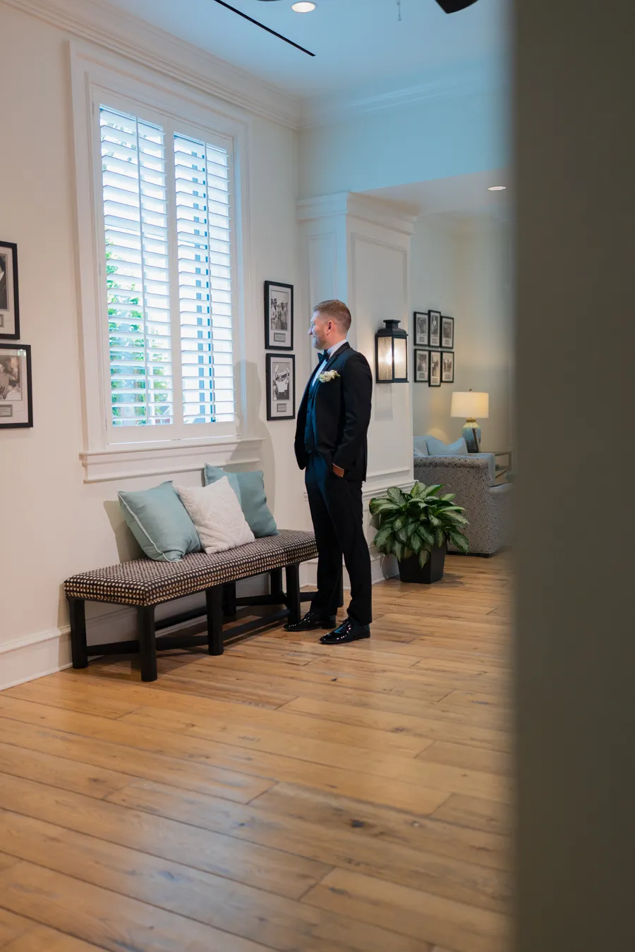 Kevin getting ready in the groom suite before the Boynton Beach wedding